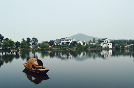 探究：中国姓氏大全及其文化背景